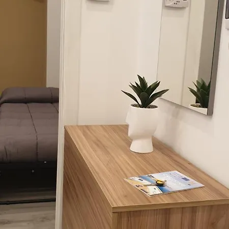 Casa Rutigliano 75 *